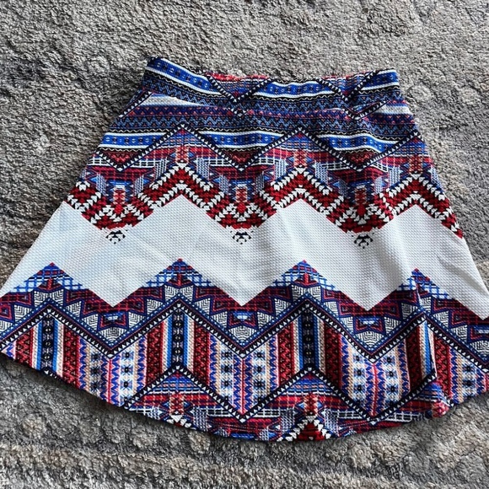 Charlotte Russe Aztec skirt women’s large